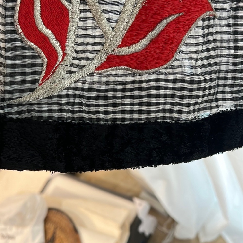 Traditional Embroidered Dress - Picture 10 of 12